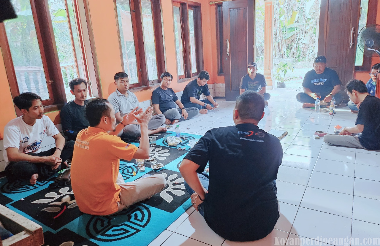 KC FSPMI Cirebon Raya Konsolidasikan Agenda Organisasi Strategis