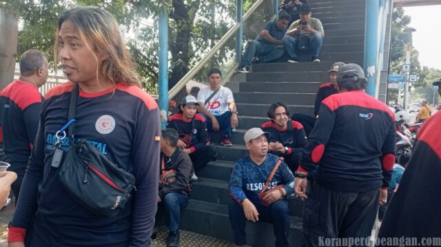 Setia Kawal Persidangan, Panglima Koordinator Nasional Garda Metal FSPMI Hadir di PN Jakarta Timur