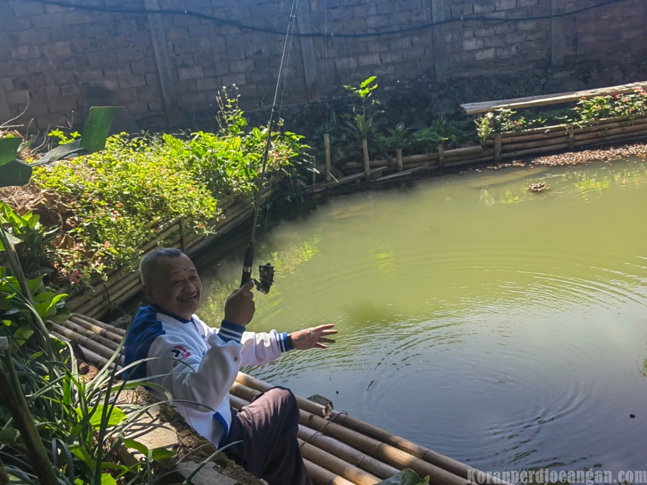 Jelang Muscab IV SPAMK FSPMI Purwakarta, Fuad BM Lepas Penat dengan Hobi Memancing di Garut