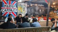 Nongkrong Sambil Susun Strategi: Intip Keseruan Rapat Tim Media FSPMI Purwakarta Siapkan Konten Spesial Nongkrong Sambil Susun Strategi: Intip Keseruan Rapat Tim Media FSPMI Purwakarta Siapkan Konten Spesial