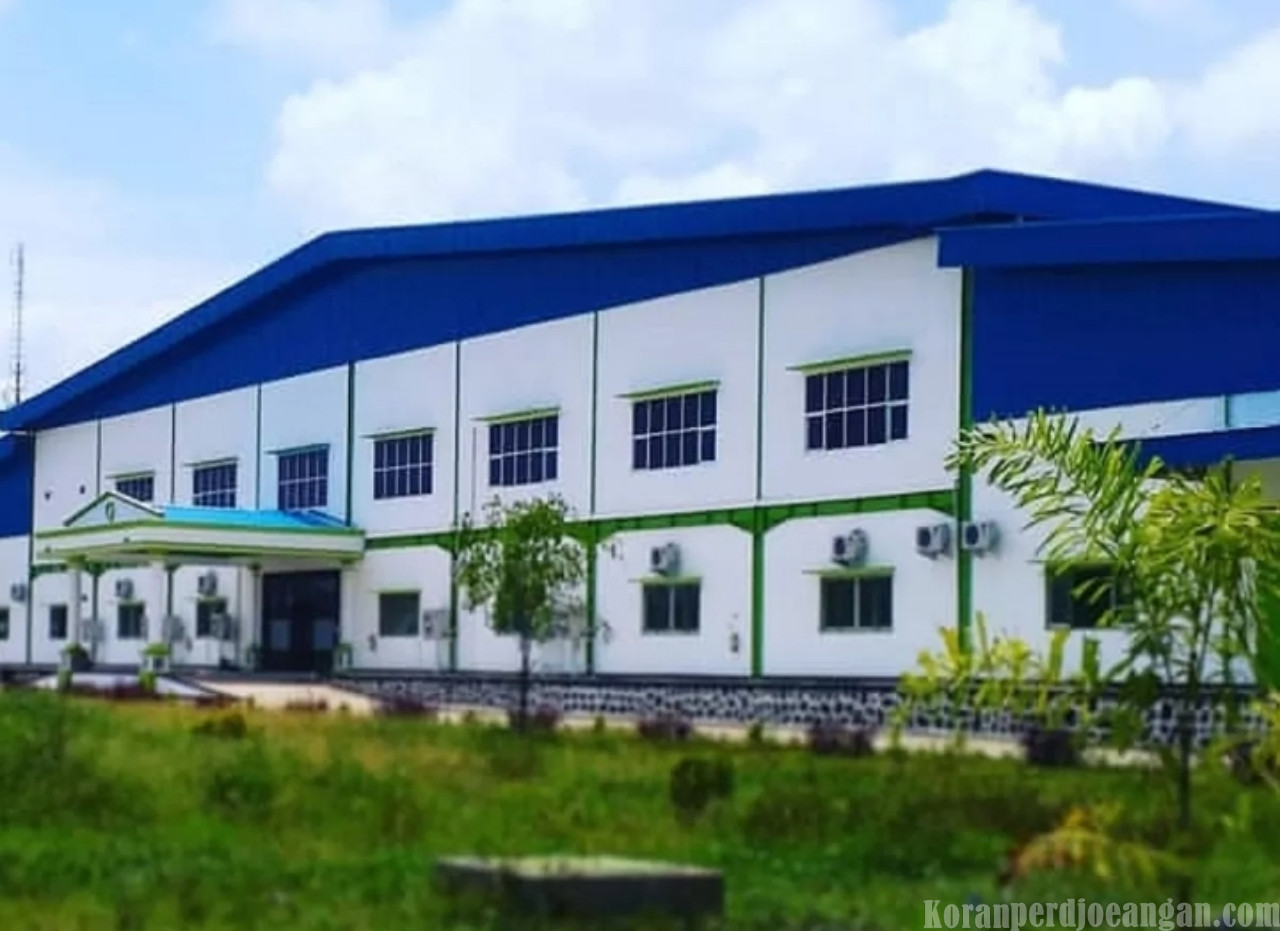Banyak Pabrik Tutup Bukan karena Upah, tetapi Ini Penyebabnya