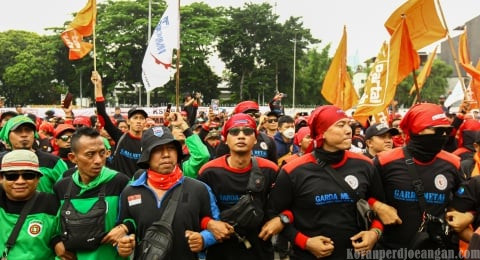 Buruh Berhak Tahu Keuntungan Perusahaan