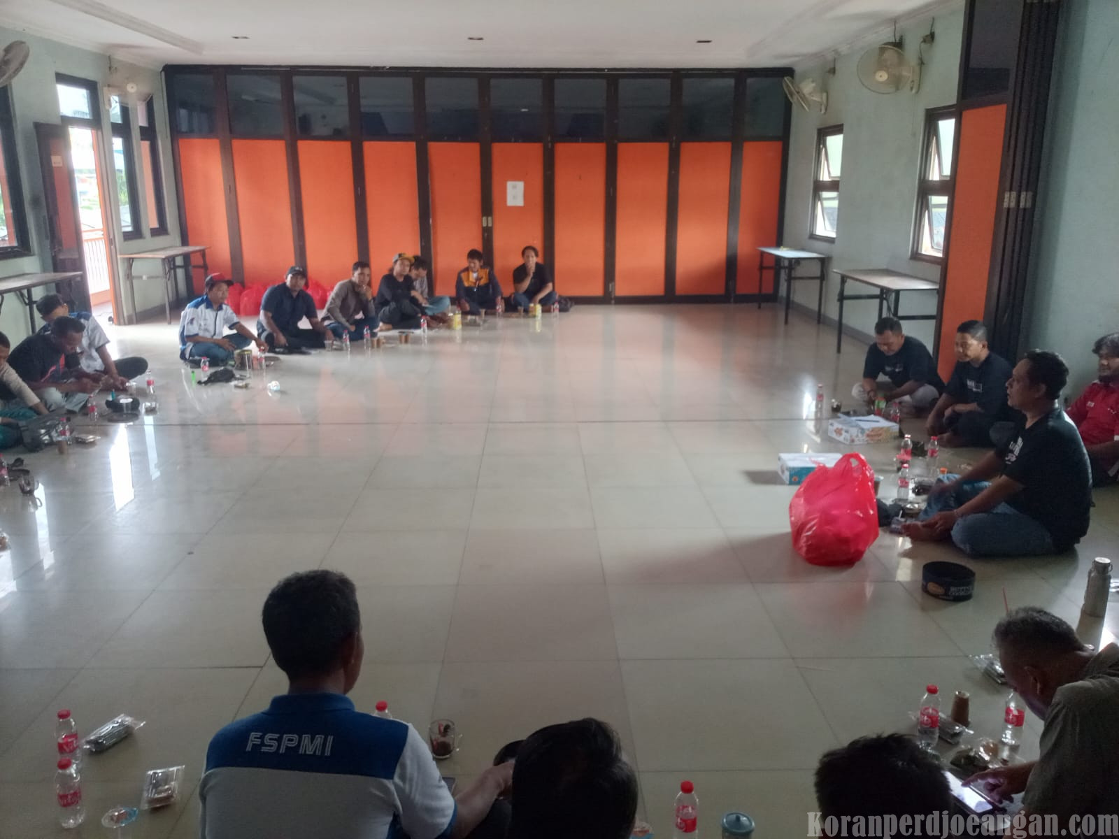 Rapat Rutin Bidang 6 dan Biro PC SPAI FSPMI Bekasi Bahas Penguatan Ekonomi Anggota Melalui UMKM