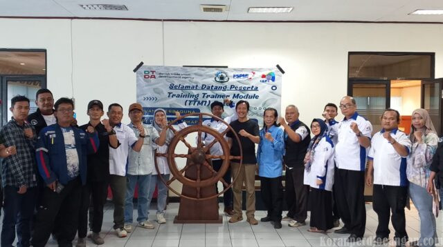 TTM 1 Batch 2: Dimas Bawakan Materi Kebebasan Berserikat di PT DOK dan Perkapalan Kodja Bahari