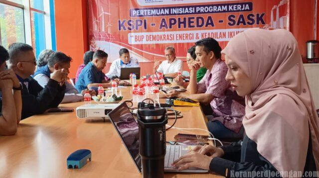 Sekjen KSPI Ramidi Buka Pertemuan Inisiasi Program Kerja KSPI–APHEDA–SASK, Buruh Tegaskan Peran Strategis dalam Transisi Energi Berkeadilan