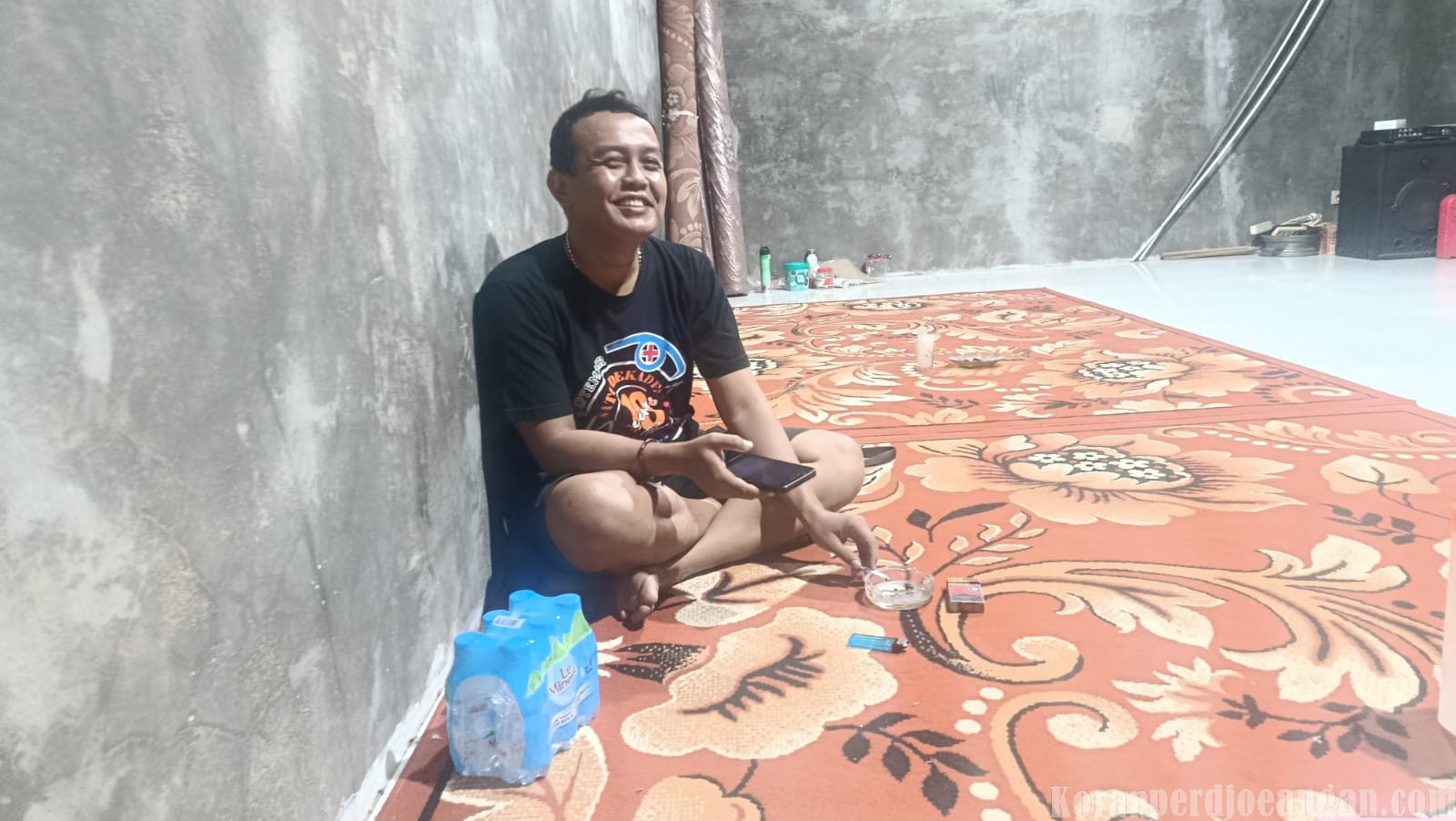 Di Luar Agenda, Relawan JamkesWatch FSPMI Tetap Bergerak Dampingi Dua Pasien di Jember