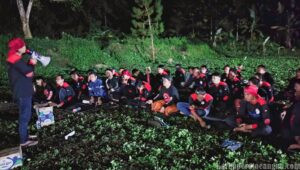 Momen Keakraban Dalam Jambore Garda Metal Cirebon Raya Berkonsolidasi di Malam Hari