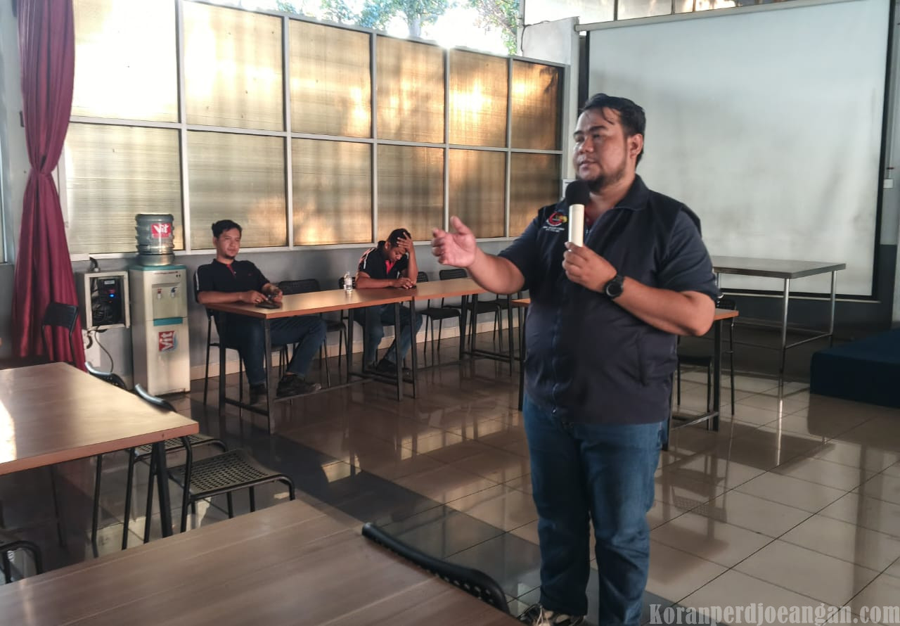 Ketua PUK SPAMK FSPMI PT TVS MCI: Perkuat Solidaritas Internal untuk Menghadapi Tantangan Organisasi
