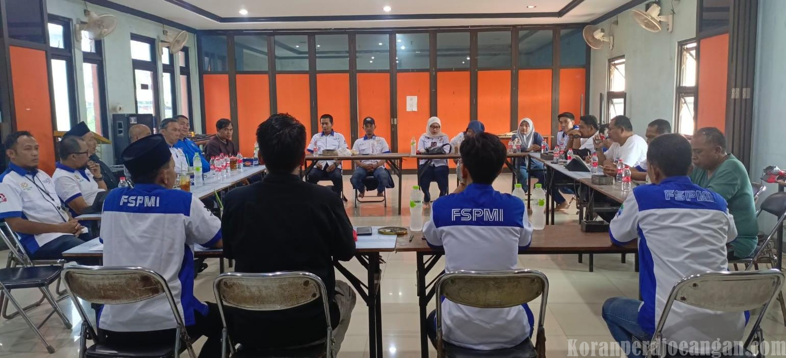 Kunjungan Kerja PUK PT. Kiyokuni Indonesia ke PC SPEE FSPMI Bekasi