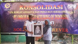 Lukisan Kuda Putih sebagai Simbol Harapan bagi PUK SPEE FSPMI PT Omron