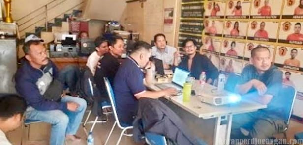 Bahas Draft PKB hingga Strategi Negosiasi, PC SPLP FSPMI Karawang Dampingi PUK KPSS Perkuat Perjuangan Perundingan