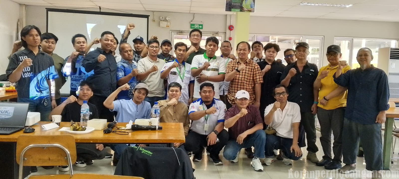 PUK SPEE FSPMI PT. Schneider Indonesia Gelar Rapat Kerja Unit Kerja