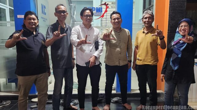 Perkuat Gerakan Lintas Daerah, Ketua KC FSPMI Langkat Kunjungi Kantor Sekretariat Bekasi
