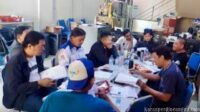 Matangkan Strategi Perjuangan Upah, PUK SPLP FSPMI PT IMN Gelar Diskusi Bersama PC SPLP FSPMI Karawang