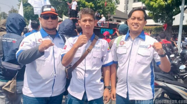 Kawal Putusan PTUN Bandung, Buruh Desak Gubernur Jawa Barat Segera Terbitkan SK UMSK Sesuai Rekomendasi Bupati/Wali Kota