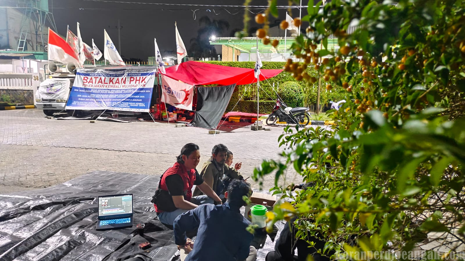 Union Busting, Kabar Angin Dari Tenda Mogok Kerja FSPMI PT Sari Murni Jaya