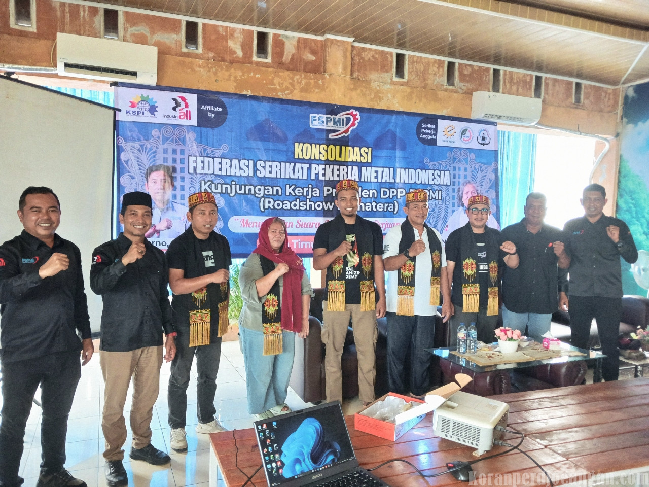 Pimpinan Cabang Serikat Pekerja  SPEE FSPMI Aceh Soroti Hak Normatif Pekerja Outsourcing PLN dalam Konsolidasi FSPMI di Aceh Timur