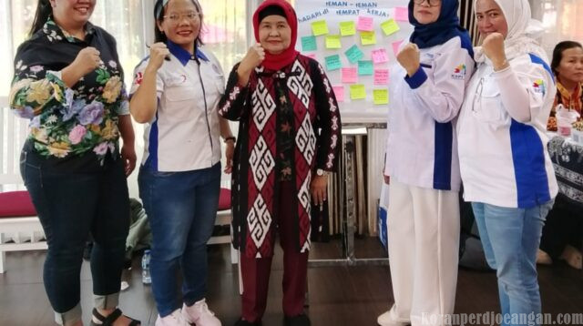 Seminar Mental Health bagi Pekerja Perempuan: Sehat Mental, Kerja Produktif