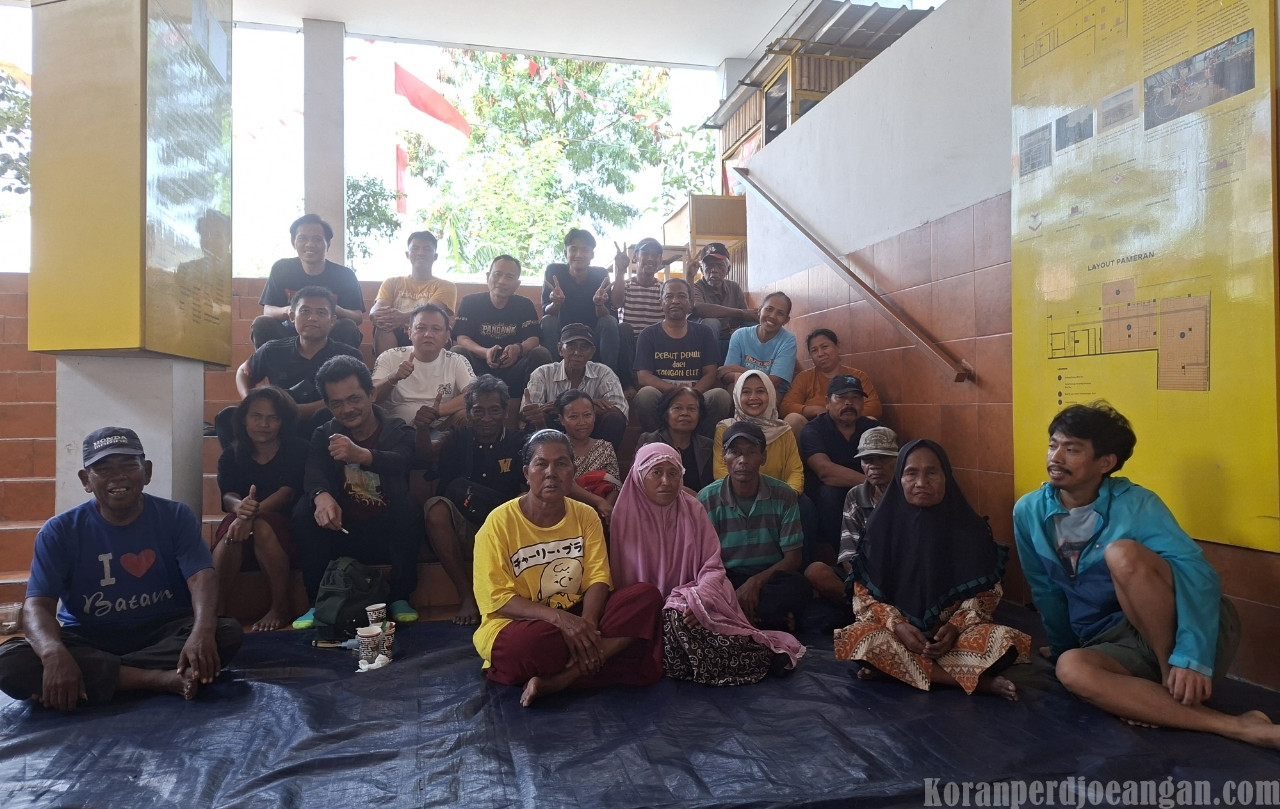 Exco Partai Buruh Jakarta Barat Gelar Penyuluhan bagi Tunawisma di Kota Tua, Desak Negara Hadir