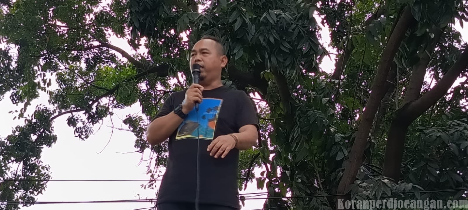 Sidang Gugatan terhadap FSPMI Kembali Molor, Massa Buruh Kritik Ketidakpastian Proses Persidangan