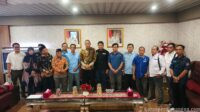 Aliansi BBM Audiensi dengan Wali Kota Bekasi Bahas Putusan PTUN Terkait UMSK dan Banding Gubernur Jawa Barat Aliansi BBM Audiensi dengan Wali Kota Bekasi Bahas Putusan PTUN Terkait UMSK dan Banding Gubernur Jawa Barat
