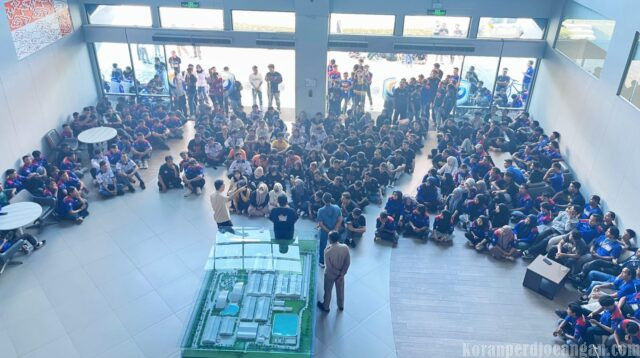 Reaksi Serikat Pekerja Terhadap Manajemen Perusahaan Tentang Efisiensi di PT Shoetown Ligung Indonesia