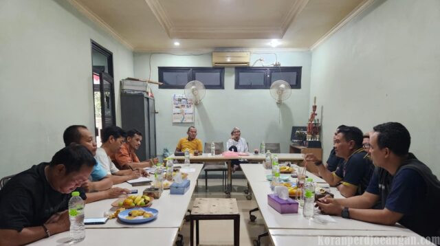 Susun Struktur Pengurus Tim Kerja, KC FSPMI Bekasi Gelar Rapat Bersama PC SPA