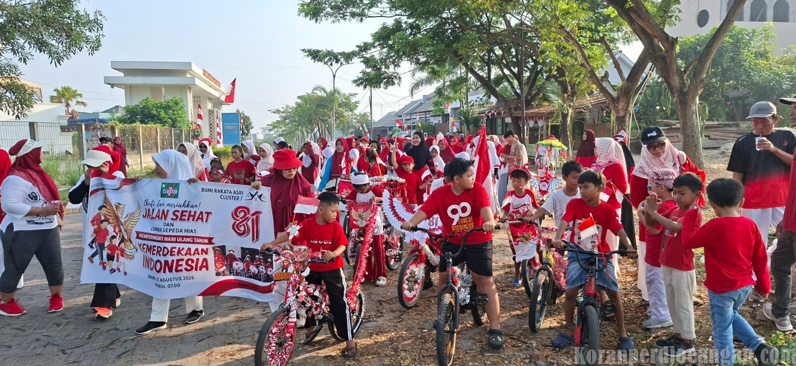 Semarak HUT RI ke-81, Warga Bumi Rakata Asri Cluster 7 Gelar Jalan Santai dan Beragam Lomba