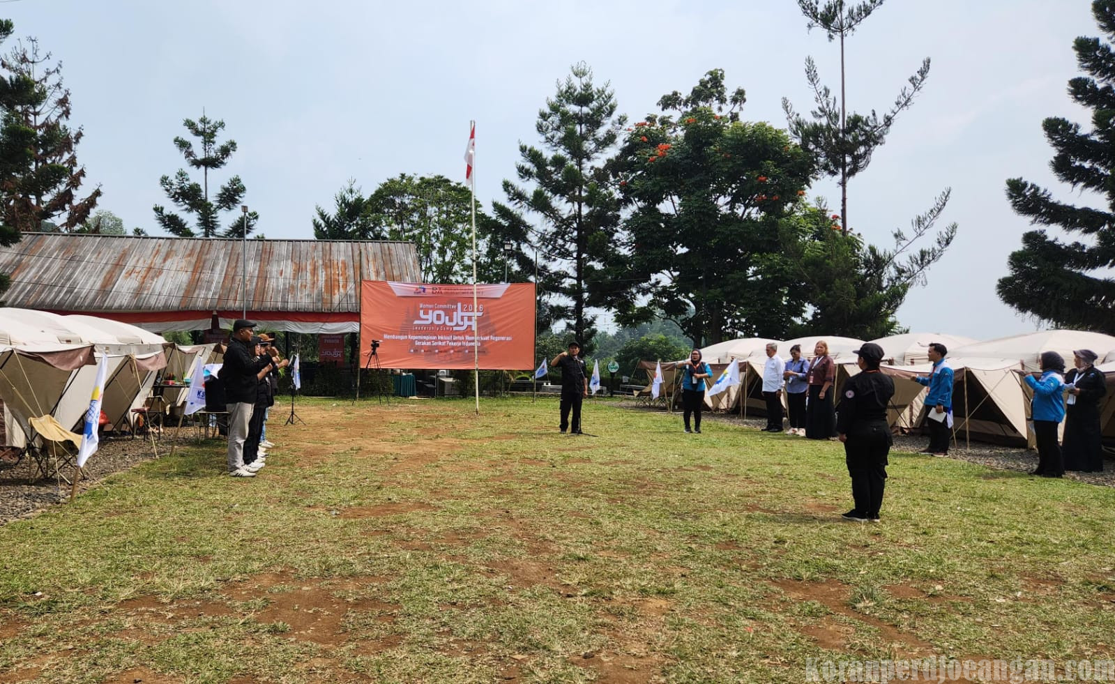 Cetak Pemimpin Masa Depan, KSPI Gelar Leadership Camp Perempuan dan Pekerja Muda di Cikreteg, Bogor