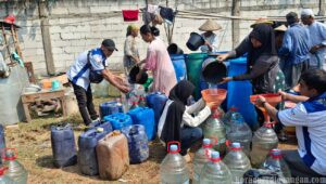 FSPMI PT Marsol Gandeng Koperasi Karyawan Salurkan Bantuan Air Bersih ke Sejumlah Wilayah