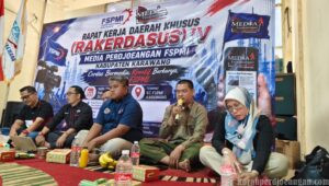 Dedi Heryadi Dorong Media Perdjoeangan Karawang Konsisten Kawal Perjuangan Buruh