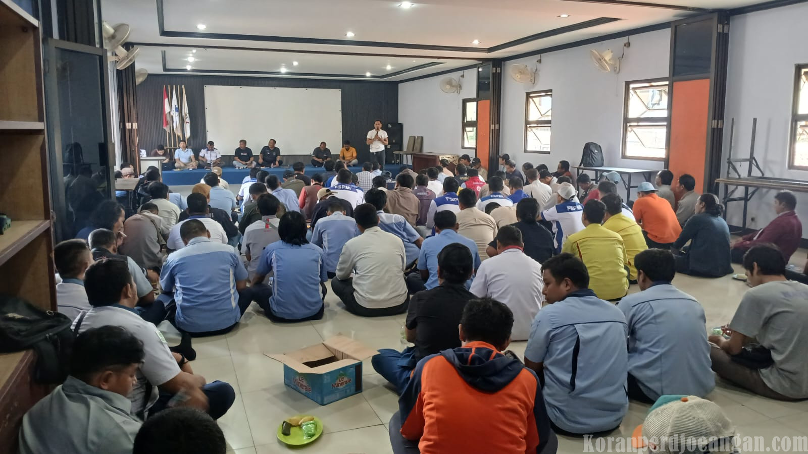 Perkuat Pemahaman PKB, Pimpinan Cabang SPAMK FSPMI Bekasi Adakan Konsolidasi Akbar
