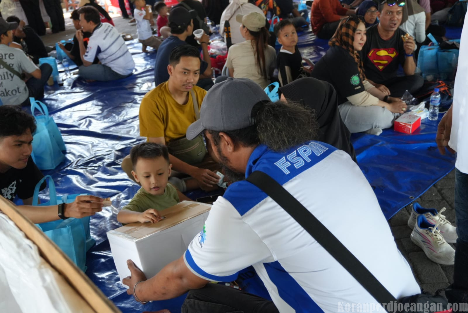 Solidaritas Tanpa Batas: HUT ke-52 PT PARIN Jadi Momen Serikat Pekerja FSPMI Galang Donasi untuk Korban Gempa NTT