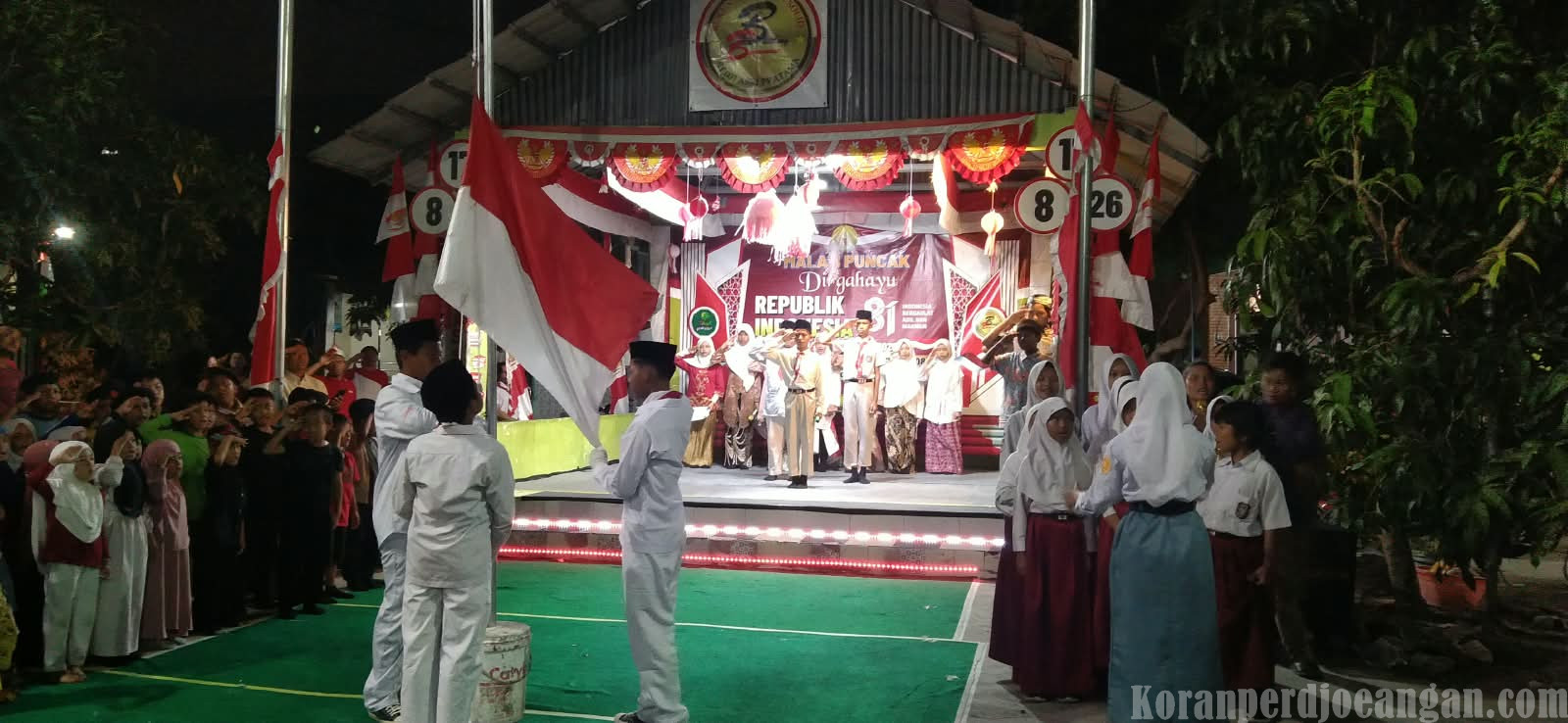 Drama Teatrikal Ramaikan Malam Puncak HUT ke-81 RI di RT007 Asri Pratama