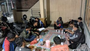 PUK PT Indomarco Prismatama Cabang Jombang Gelar Rapat Hingga Larut Malam