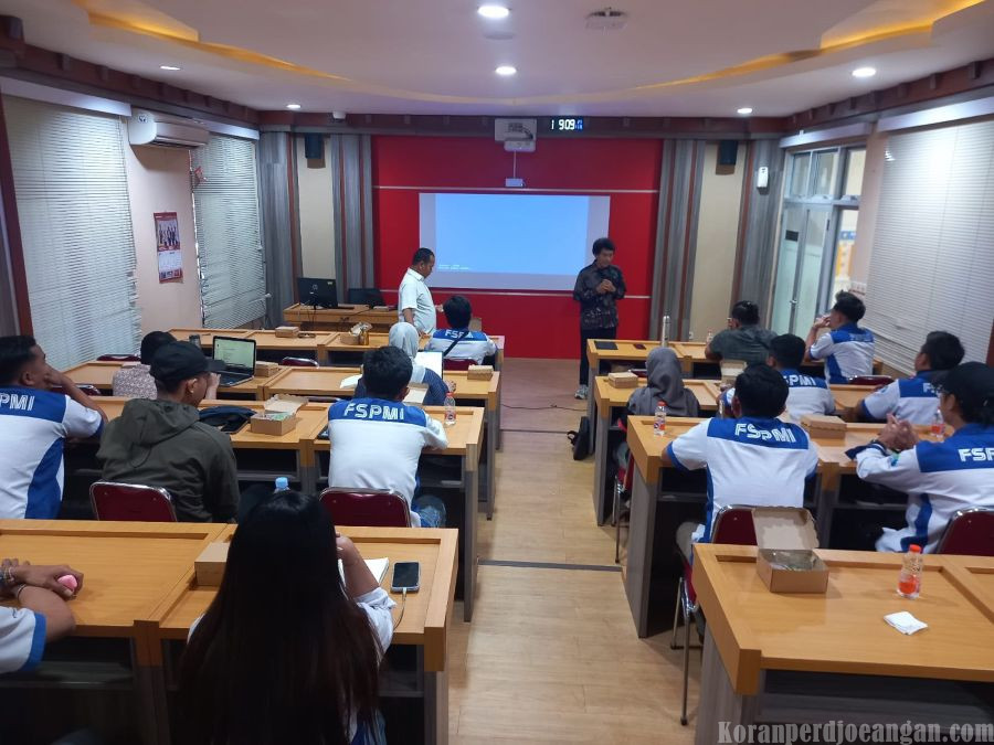 FSPMI Jepara Raya Sharing dengan Akademisi UNDIP, Bahas Strategi Pembentukan Perbup Daycare bagi Pekerja