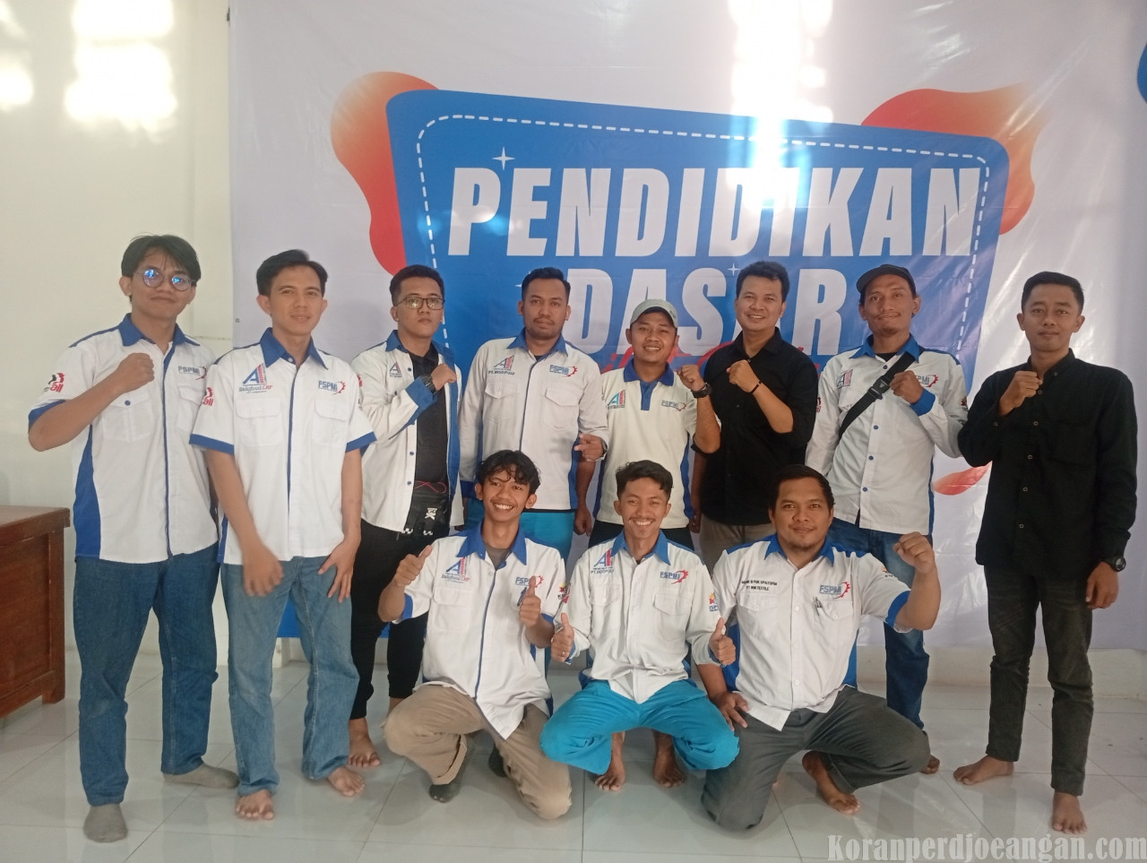 Menatap Masa Depan Kesadaran Buruh Melalui Pendidikan Dasar