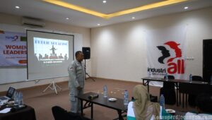 Women and Youth Leadership : Membangun Pemimpin Muda yang Terampil Berkomunikasi dan Percaya Diri