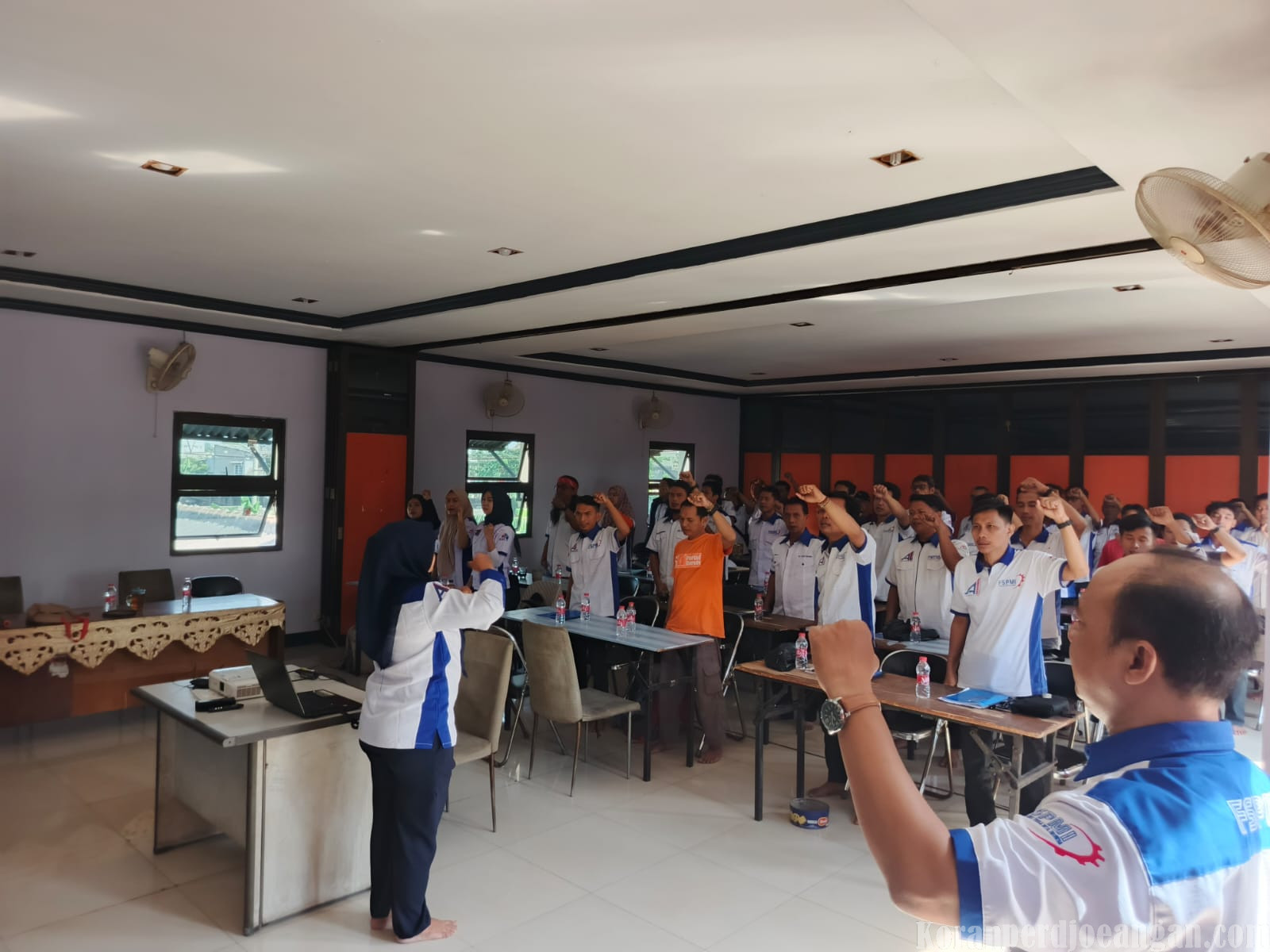 Perkuat Pemahaman dan Militansi Anggota, PC SPAI FSPMI Bekasi Gelar Pendidikan Dasar Organisasi
