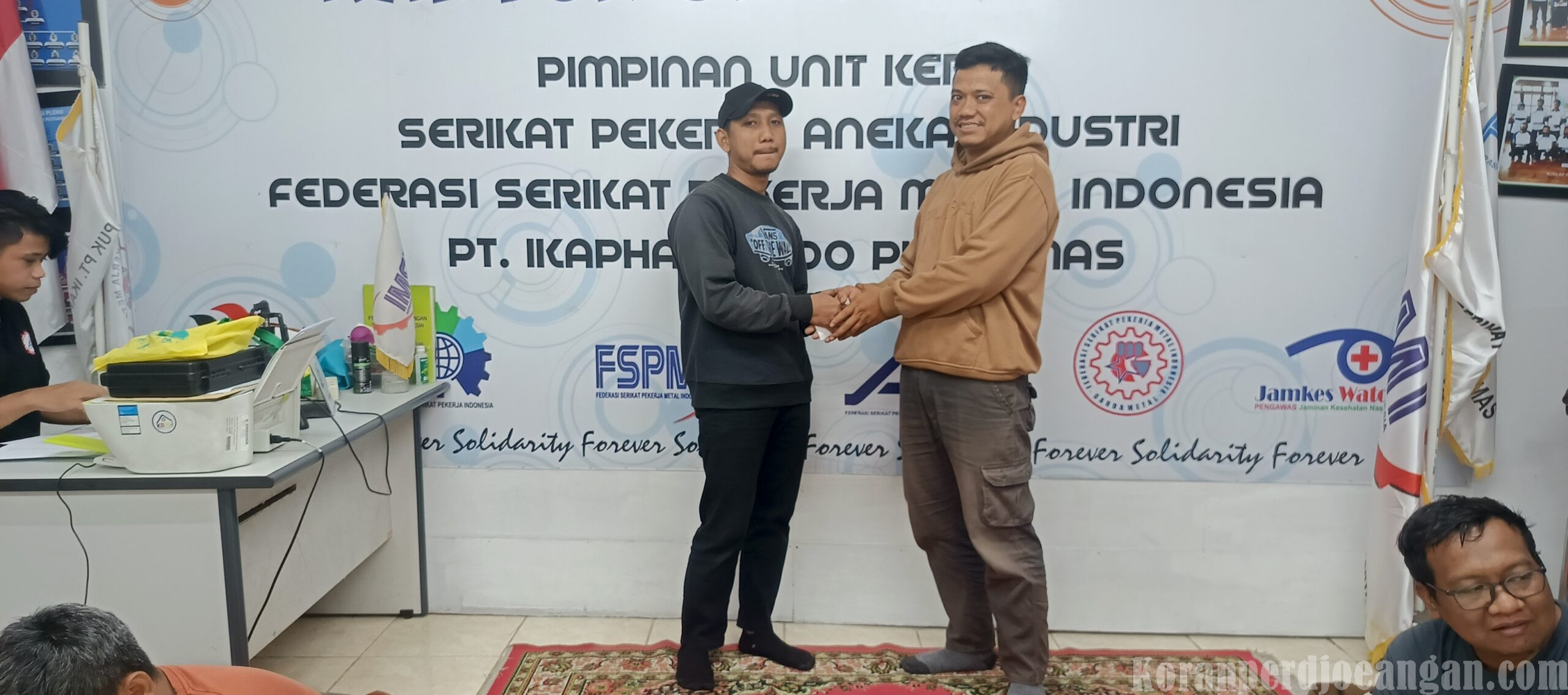 Kepedulian PUK SPAI FSPMI Ikapharmindo Kembali Hadir untuk Anggota yang Sedang Hadapi Masa Sulit