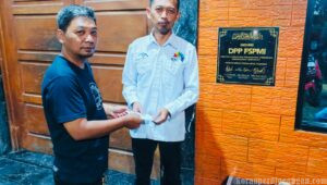Solidaritas Lintas Batas, PUK SPAI FSPMI Ikapharmindo Salurkan Bantuan untuk Aktivis Jamkeswatch