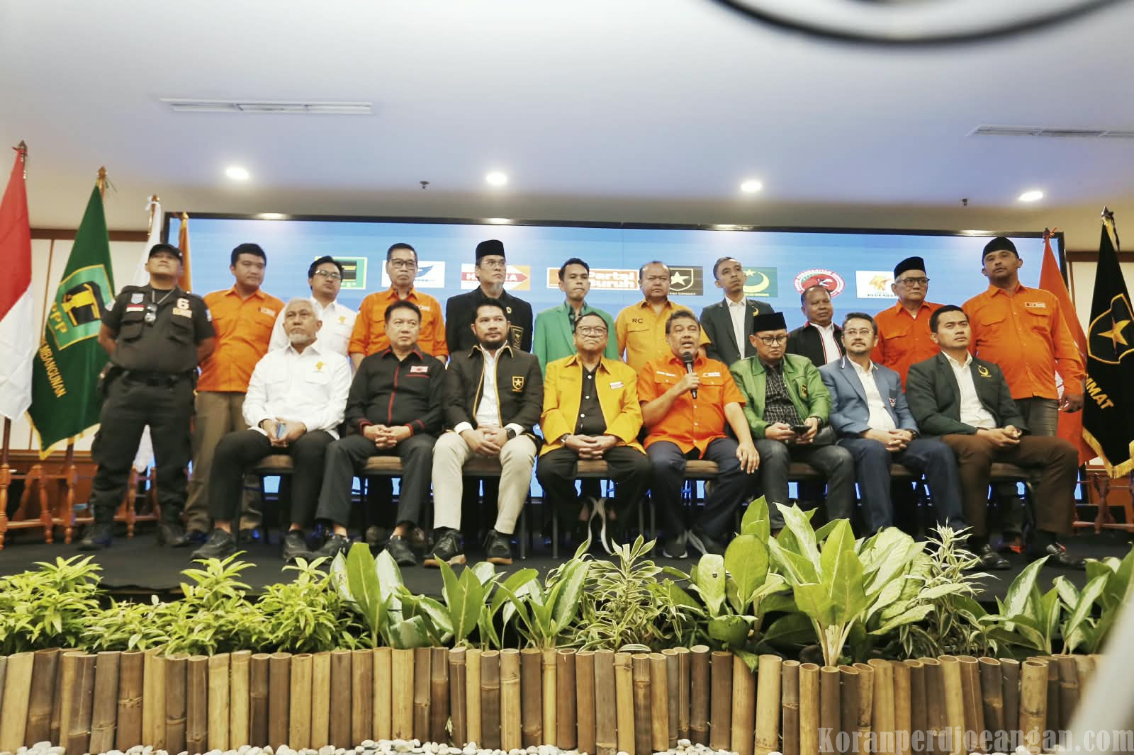 SIARAN PERS GKSR AMBANG BATAS PARLEMEN SEBESAR 5% SEBAIKNYA DIHINDARI