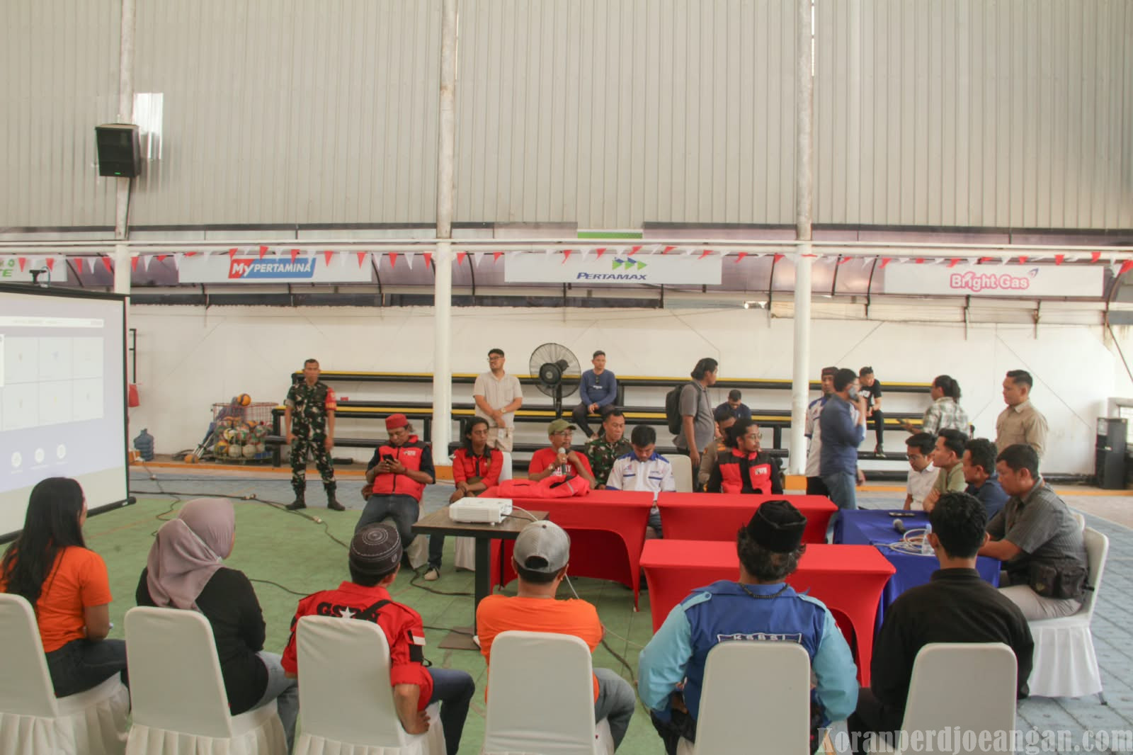 Krisis BBM, Partai Buruh Bersama Aliansi Serikat Pekerja Sulawesi Selatan Datangi Pertamina dan Kantor Gubernur