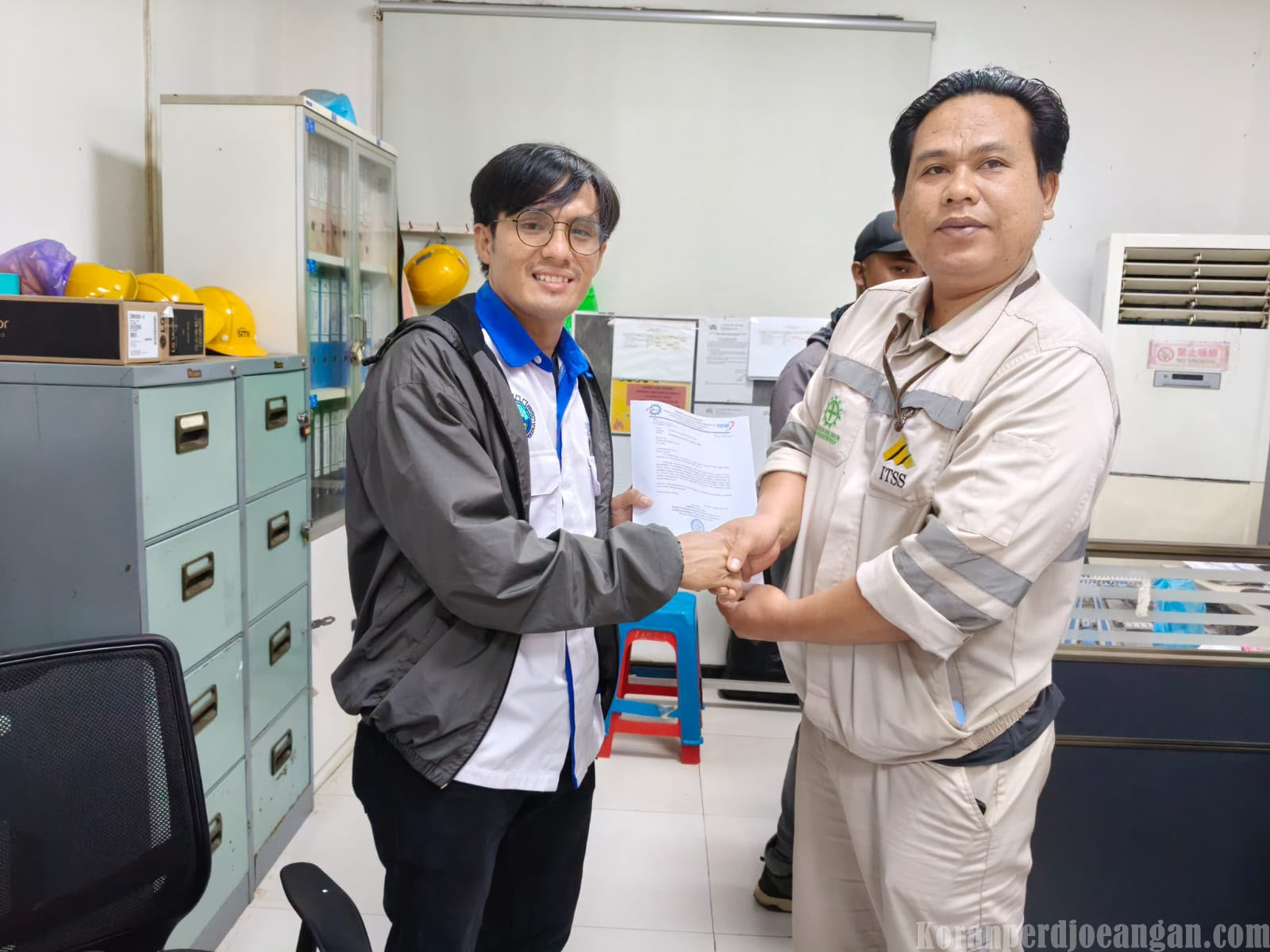 Bangun Komunikasi untuk Cegah Perselisihan, PUK SPLP FSPMI PT SMI Bersilaturahmi dengan Manajemen