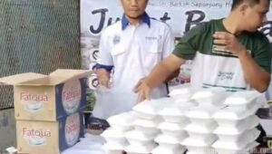 Jumat Berkah, PUK SPLP FSPMI PT Garuda Yamato Steel Bagikan 200 Porsi Sarapan untuk Karyawan