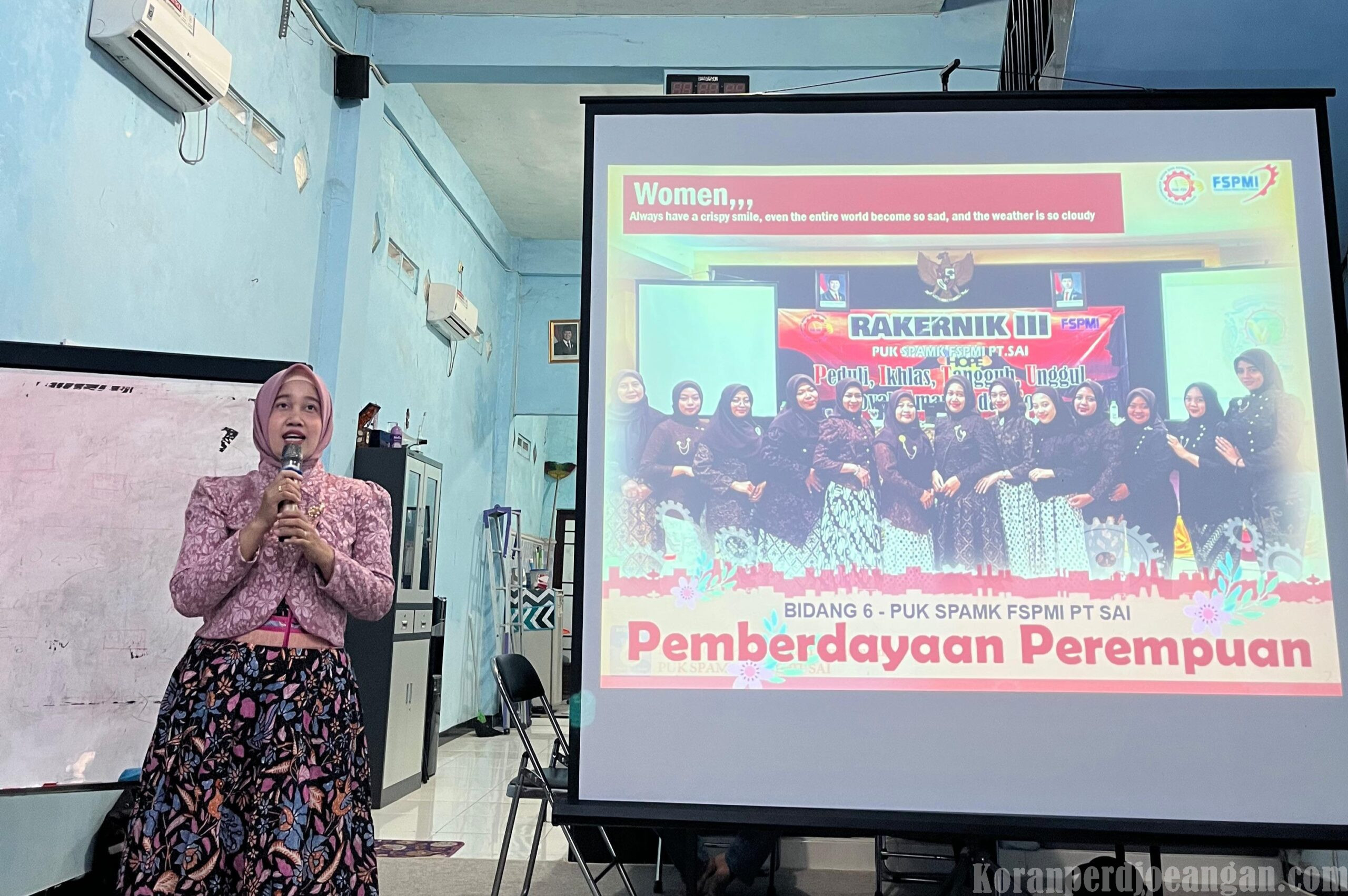 Wakil Ketua Bidang 6 PUK SAI dalam Digitalization Training : Perempuan Pekerja Harus Tangguh dan Melek Teknologi