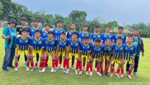 Dari Lapangan Hijau Menuju Prestasi, Dukungan Direksi PTPN IV PalmCo Antar PS PTPN III U-15 ke Semi Final