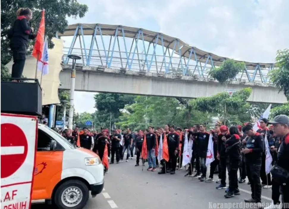 KC FSPMI Bekasi Instruksikan Anggota Kawal Sidang Gugatan terhadap FSPMI