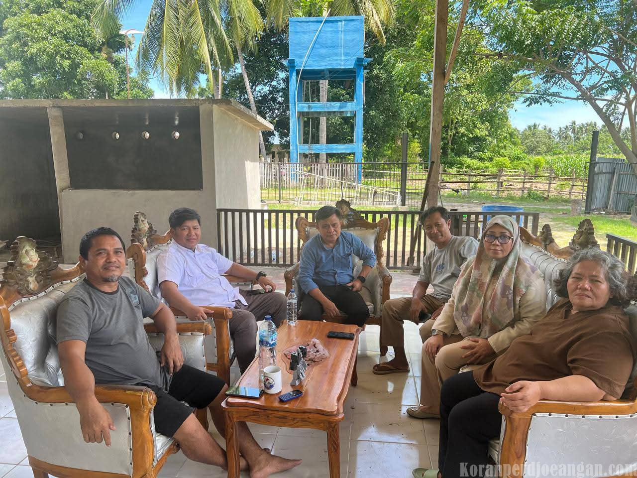 Mereka yang Bekerja dalam Senyap