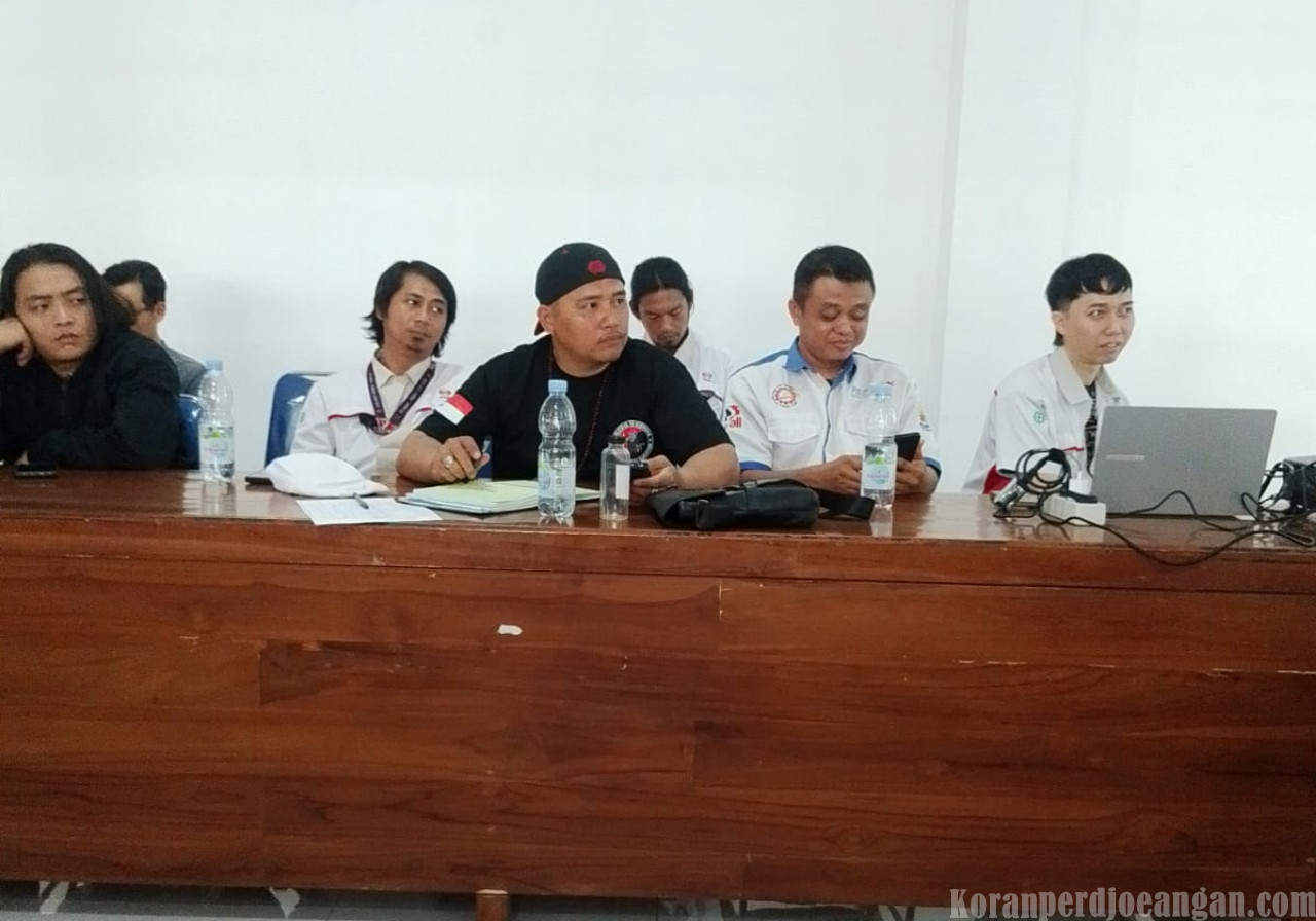 KC FSPMI Purwakarta Evaluasi Pengupahan